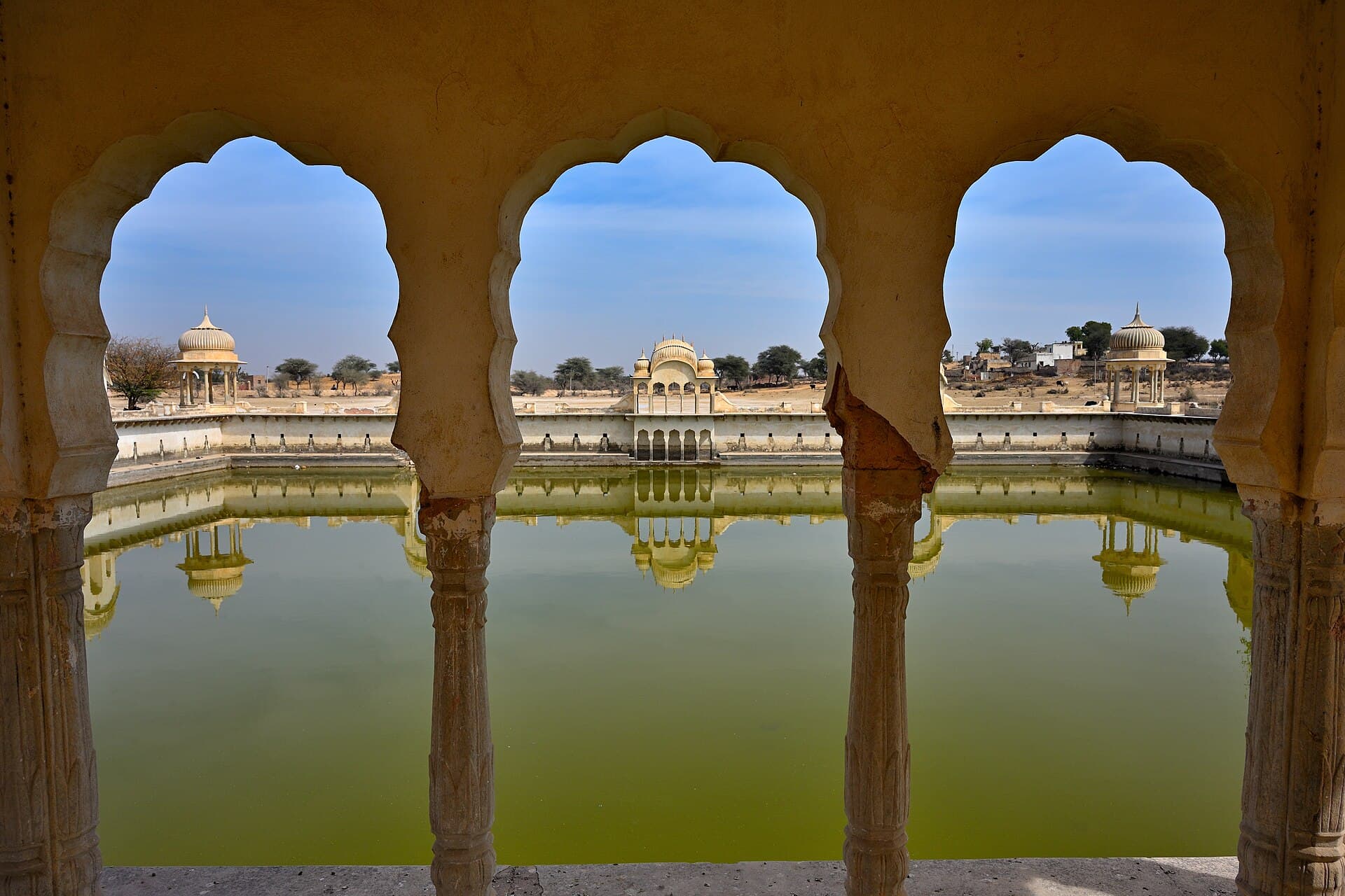 Force Urbania hire in Churu, Rajasthan